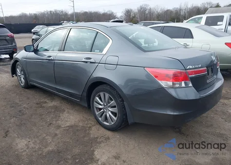 2012 Honda Accord 2.4 Ex-L z USA, uszkodzony, nr VIN 1HGCP2F84CA131207